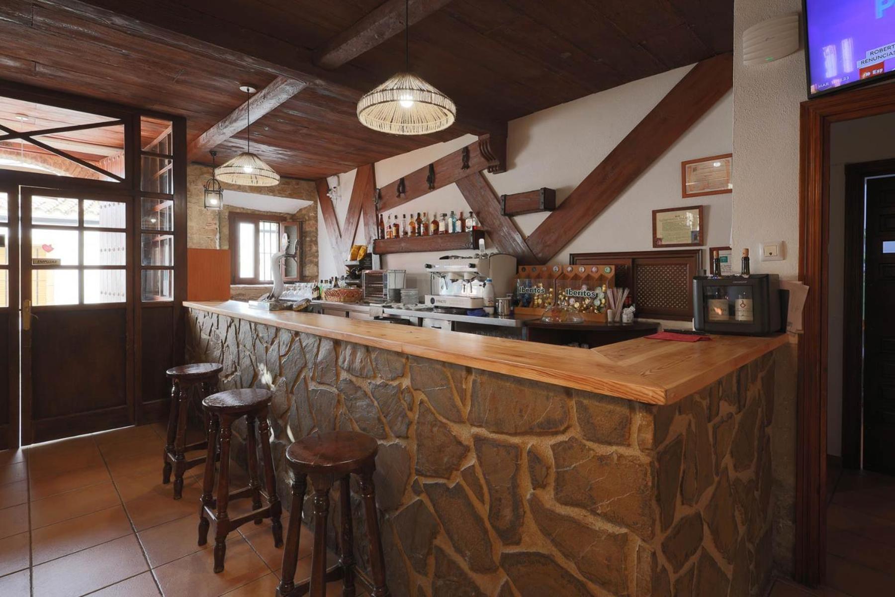 Tugasa Hotel Y Casas Rurales La Posada Villaluenga Del Rosario Exteriér fotografie